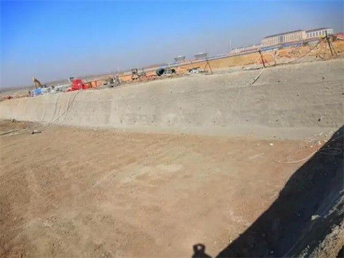 天峨高铁桩基础建设